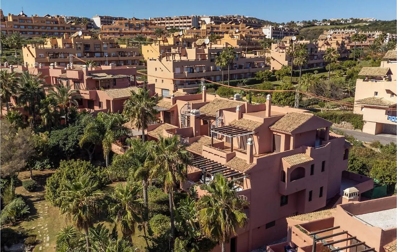 2 Bedroom Stunning Apartment In Casares