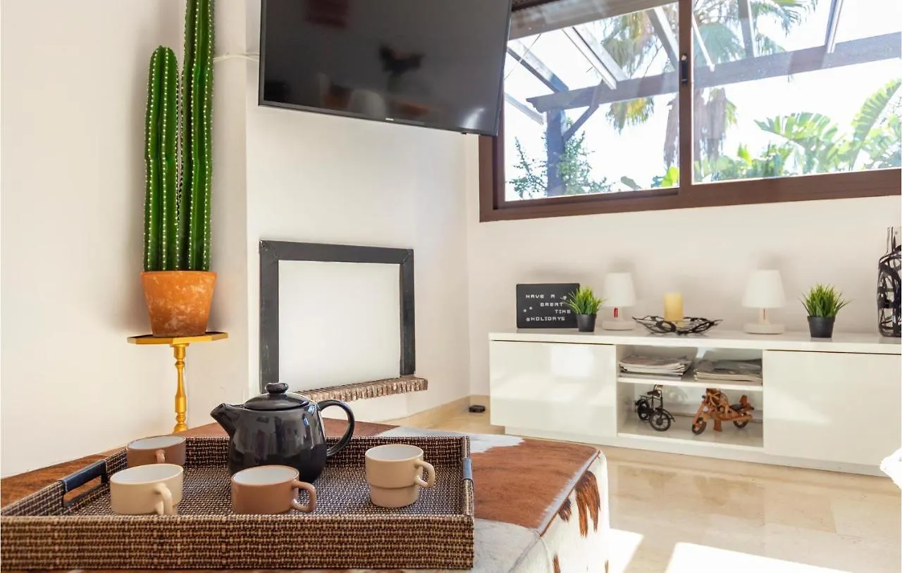 2 Bedroom Stunning Apartment In Casares