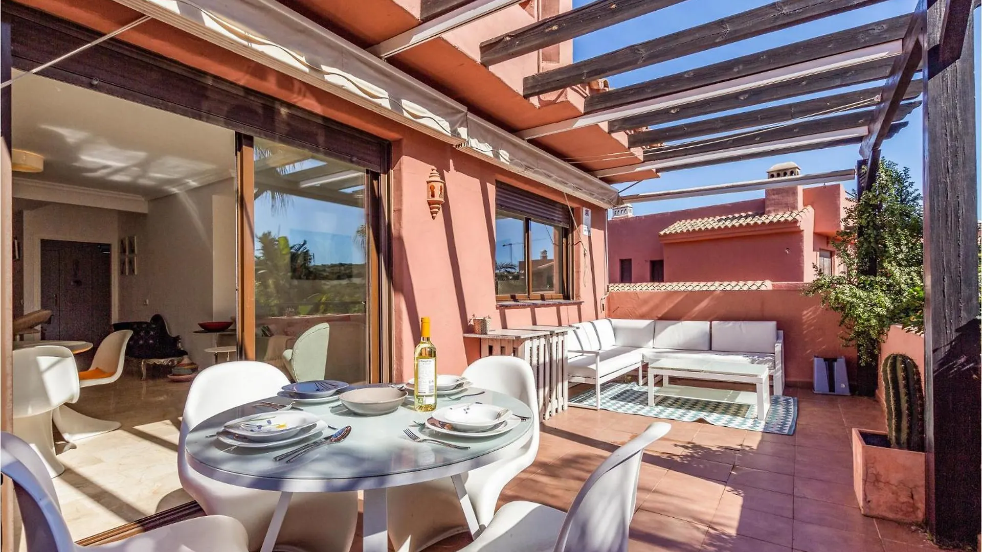 2 Bedroom Stunning Apartment In Casares 0*,  Spanyolország